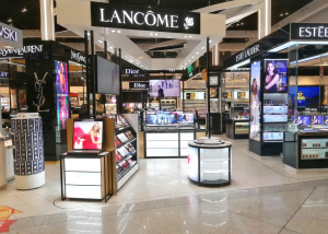 lancome flughafen athen