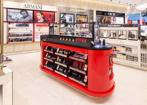 Shopfitting project of MOprojects for Armani at Faro airport